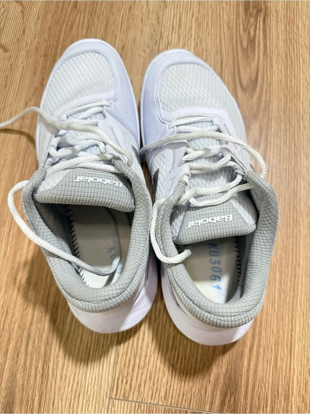 Women’s Athletic Tennis Shoes - White/Grey